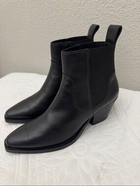 Everlane The Western Ankle Boot Black Leather Chelsea Booties Size 7